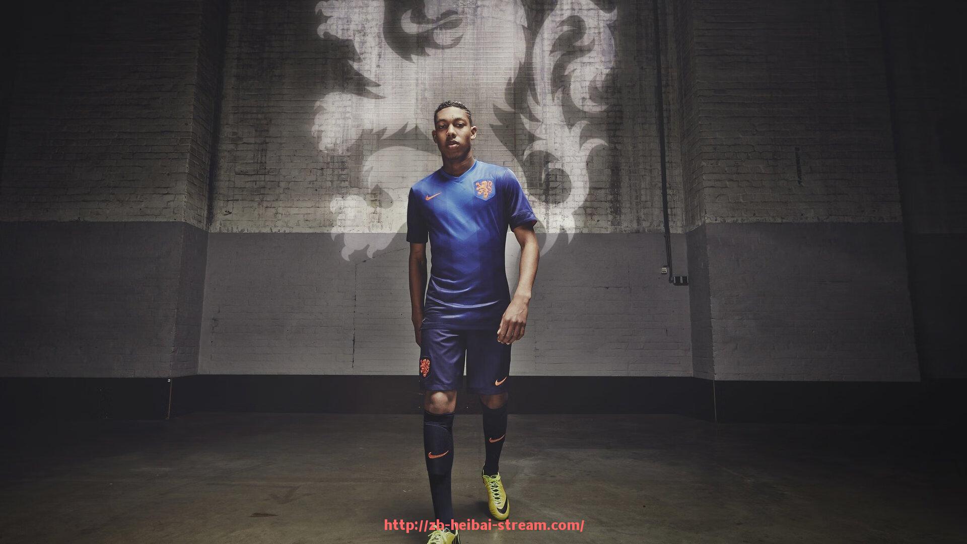 黑白体育直播-世俱杯直播突然崩了?网友反馈与平台应对总结